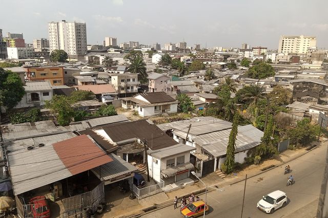 Vue panoramique du quartier Bali à Douala